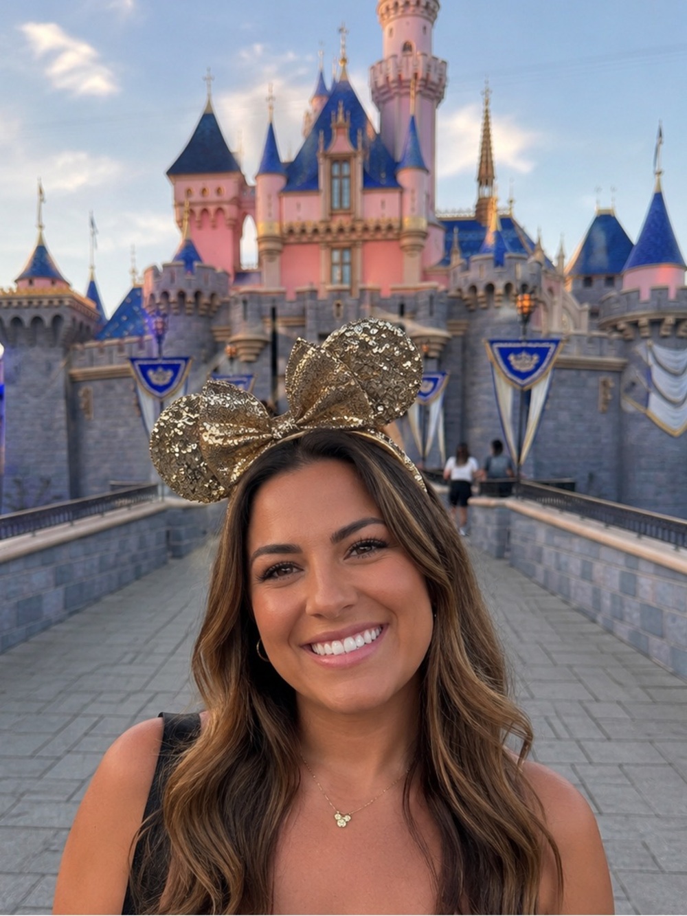 Shanghai Disney Resort Gold Sequins Bow Disney Minnie Mouse Ears Headband